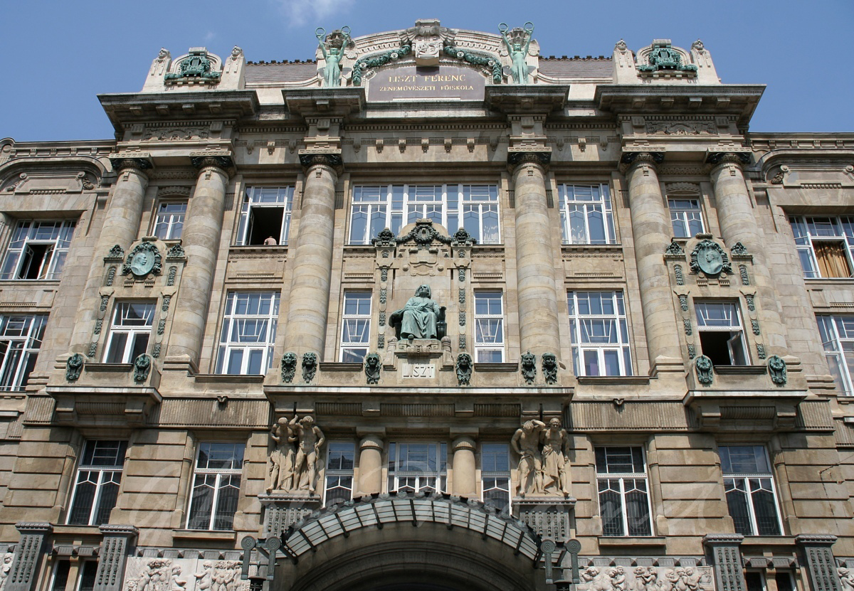 Zemeakadémia