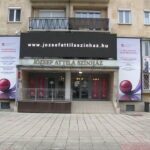 Csókol-8